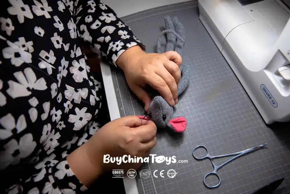 Tips for Choosing a Quality Toy Manufacturer for Safe and Standardized Plush Toy Production (2)